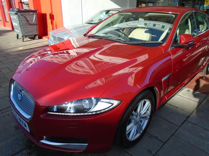 JAGUAR XF