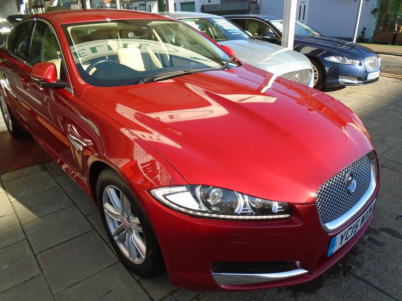 View JAGUAR XF 2.2 d Luxury 