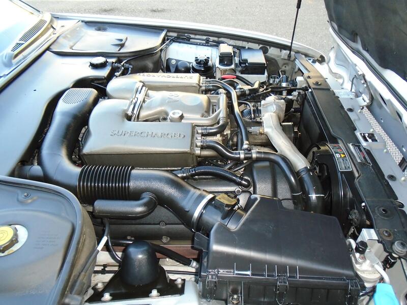 JAGUAR XJR