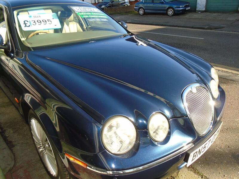 View JAGUAR S-TYPE 2.7 D V6 SE