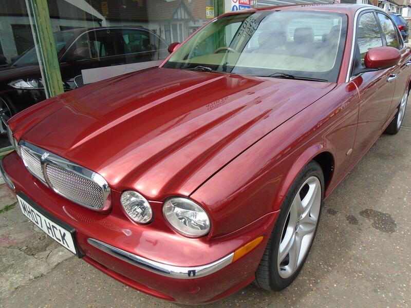 JAGUAR XJ