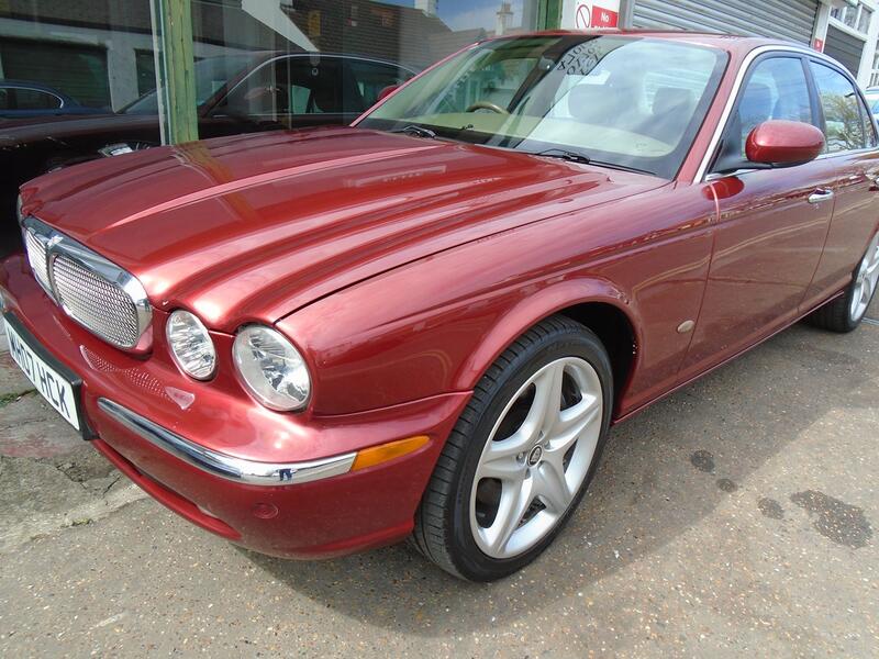 JAGUAR XJ