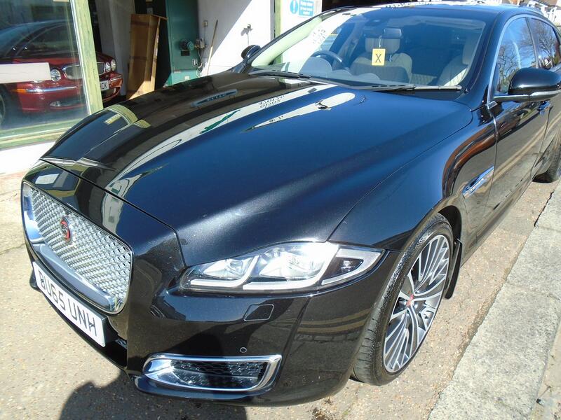 JAGUAR XJ
