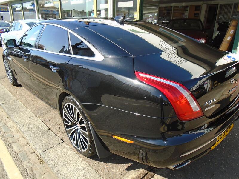 JAGUAR XJ