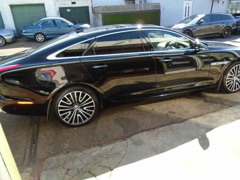 JAGUAR XJ