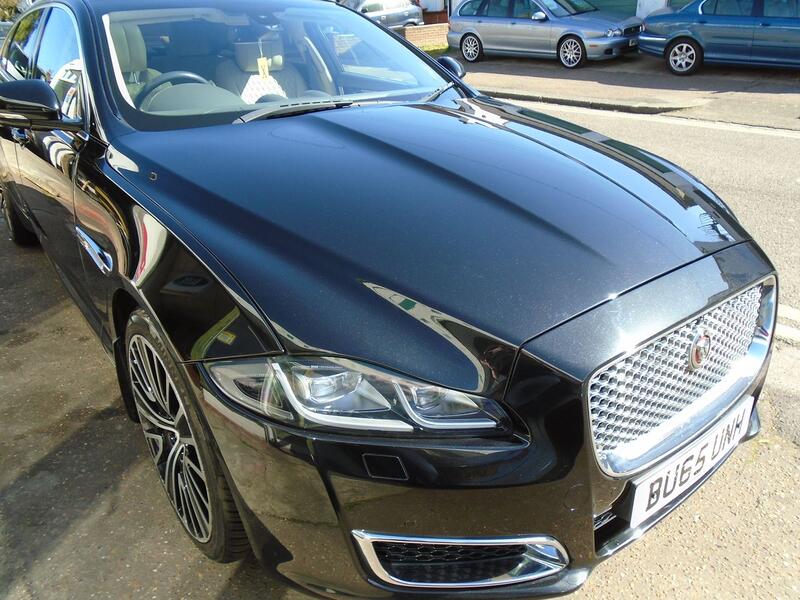 JAGUAR XJ