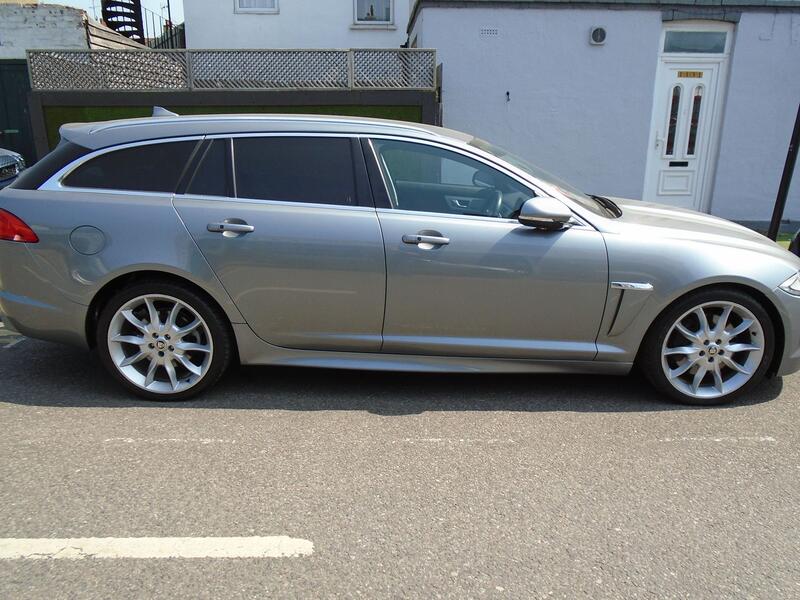 View JAGUAR XF 3.0 d S V6 Premium Luxury