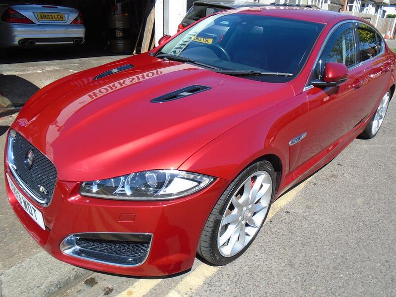 View JAGUAR XF 5.0 V8 XFR