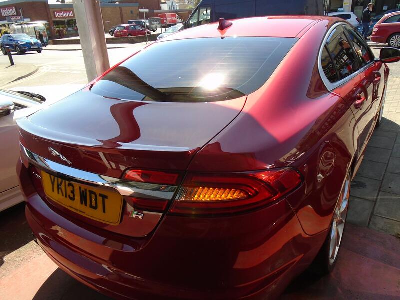 JAGUAR XF