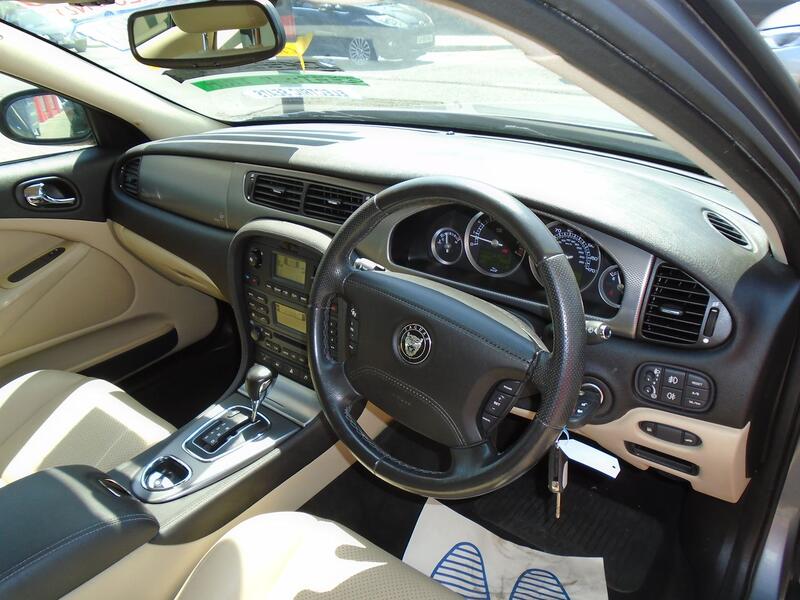 JAGUAR S-TYPE