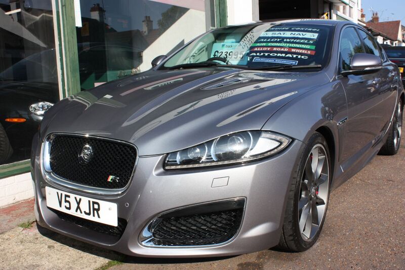 View JAGUAR XF V8 R